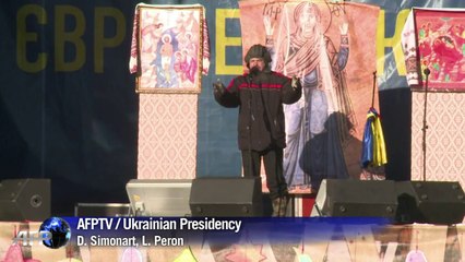 Ukraine opposition refuses to abandon protest after amnesty