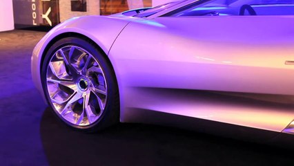 Jaguar CX-75 à l'hôtel Berkeley de Londres