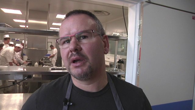 Tout plaquer pour des crêpes: pari tenu à l'école des crêpiers