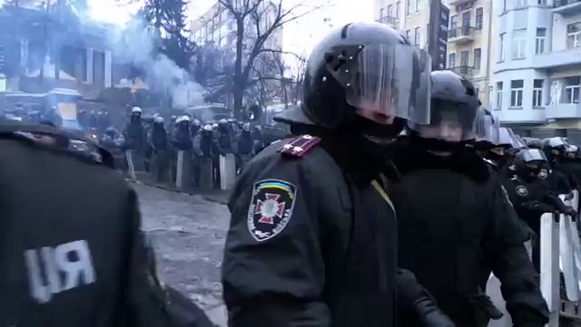 Сенсация украинские офицеры ВВ сменили своих уставших солдат!!!