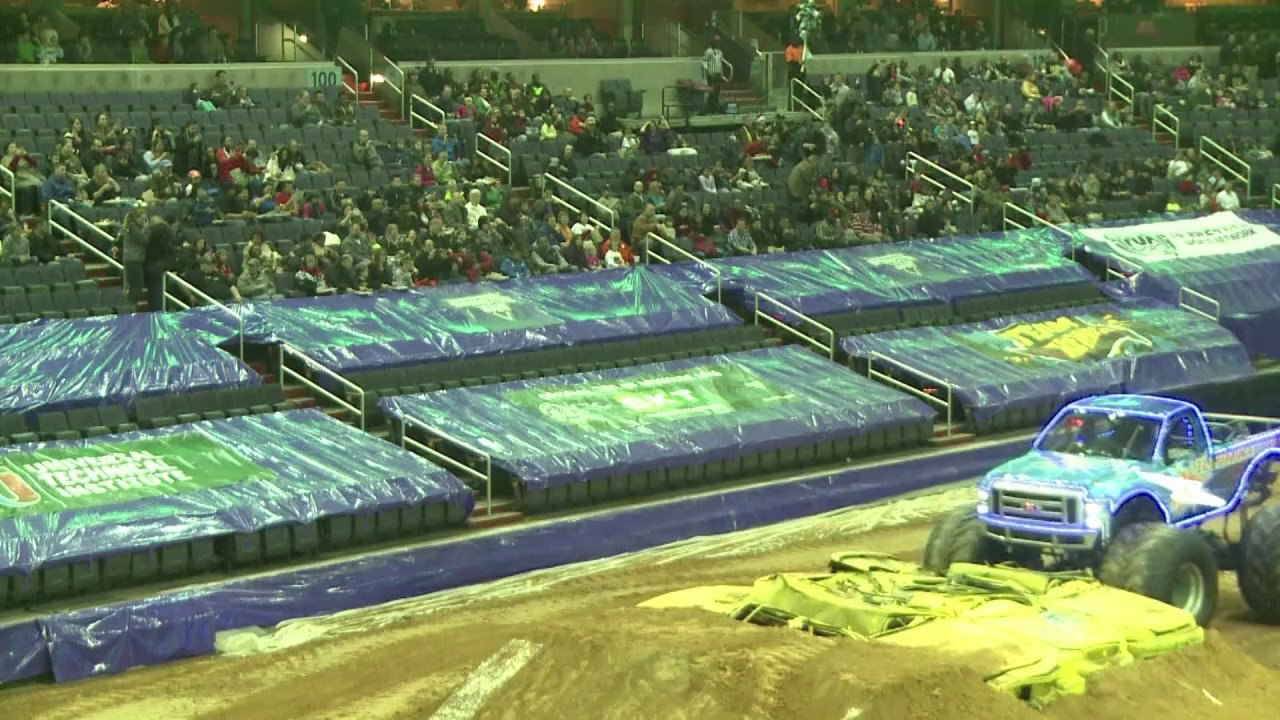 PS-Monster sorgen für Riesen-Gaudi in den USA