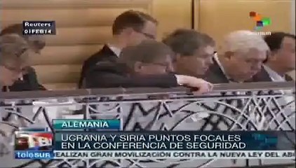 Opositores piden a EEUU que los ayuda a "democratizar Ucrania"