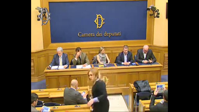 Roma - Conferenza stampa di Giorgia Meloni (23.01.14)