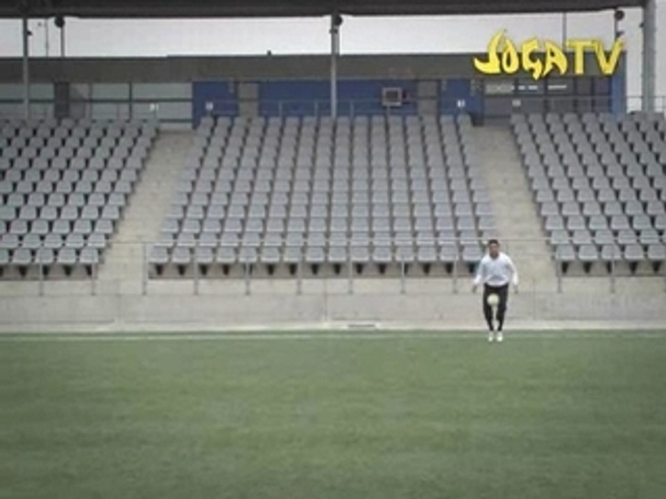 Nike Joga Bonito - C.Ronaldo vs Zlatan -