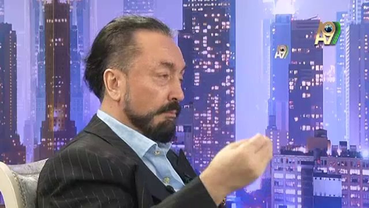 İşid insanlara karanlık bir dünya yaşatmak istiyor.