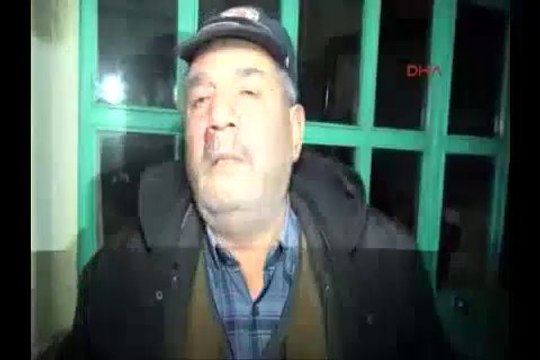 Gece bekçisi boğuştuğu hırsızı polise teslim etti