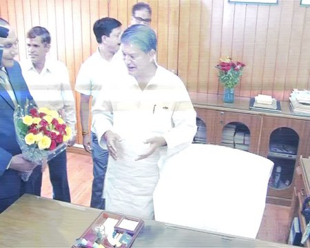 Uttarakhand CM Vijay Bahuguna resigns
