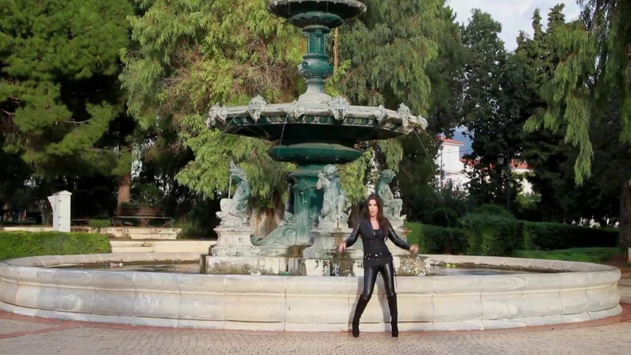 COME BACK - AΝΤΖΕΛΑ ΔΗΜΗΤΡΙΟΥ - Official Video Clip 2013