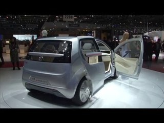 Genève 2011 : Volkswagen Giugiaro Go