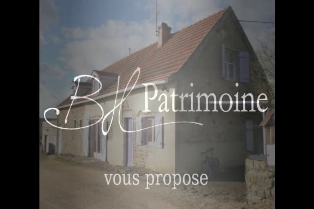 Dpt Saône et Loire (71), à vendre CHAROLLES Proche, Maison 5P de 110 m² hab. env - Terrain 800 m²