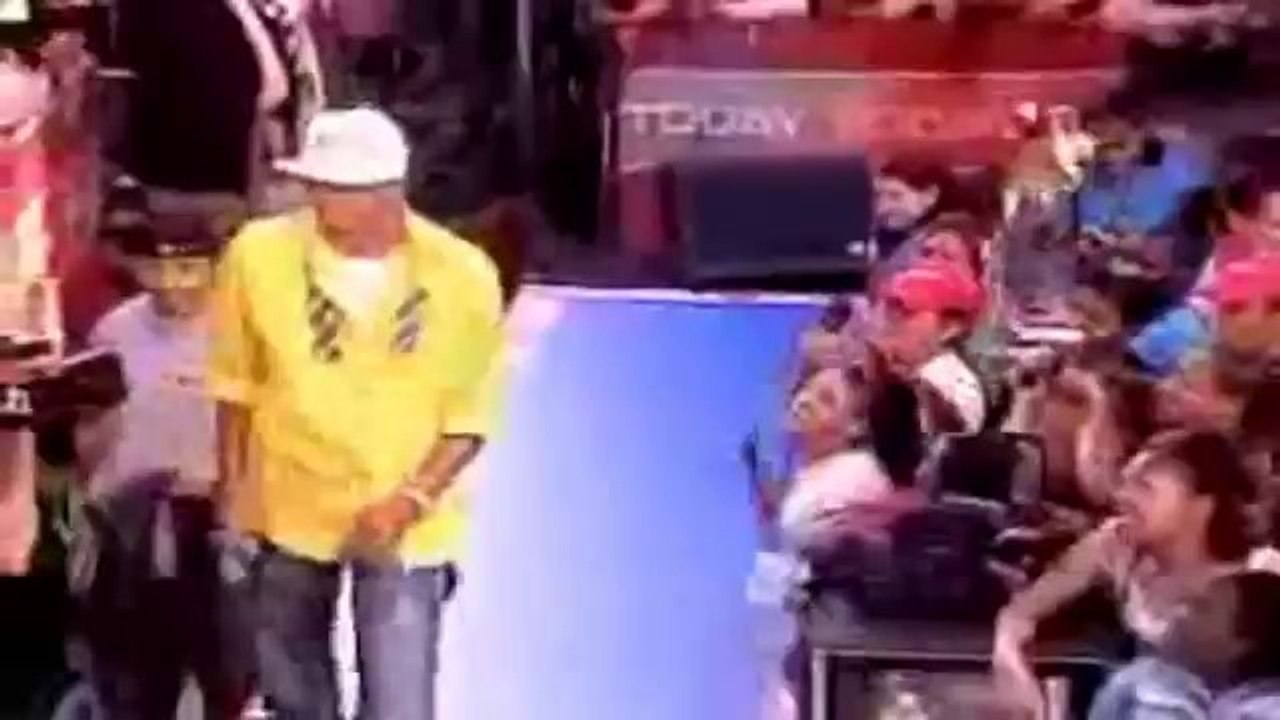 Chris Brown- Say goodbye [live]