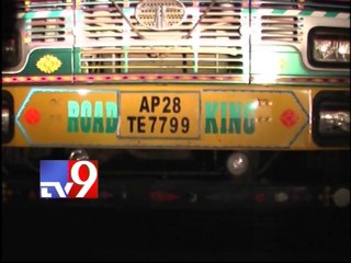 Lorry driver shot by robbers on Bangalore highway