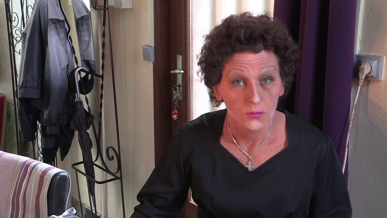 Un sosie possédé par l'esprit d'Edith Piaf