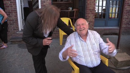 Le sosie belge de Depardieu fait la tournée des bars (et se fait chambrer)