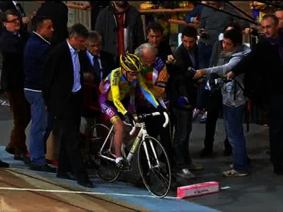 Robert Marchand: le centenaire qui a battu son record de l'heure à vélo est "très content"  - 31/01