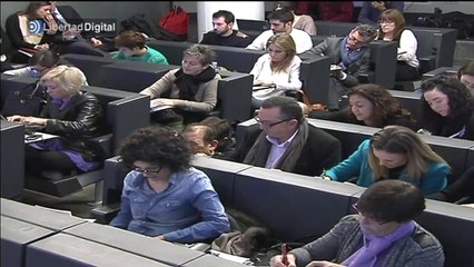 Cospedal: "Fracturas en el PP, nada de nada"