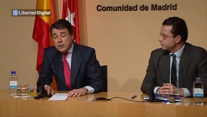 González paraliza la externalización de hospitales y Lasquetty dimite