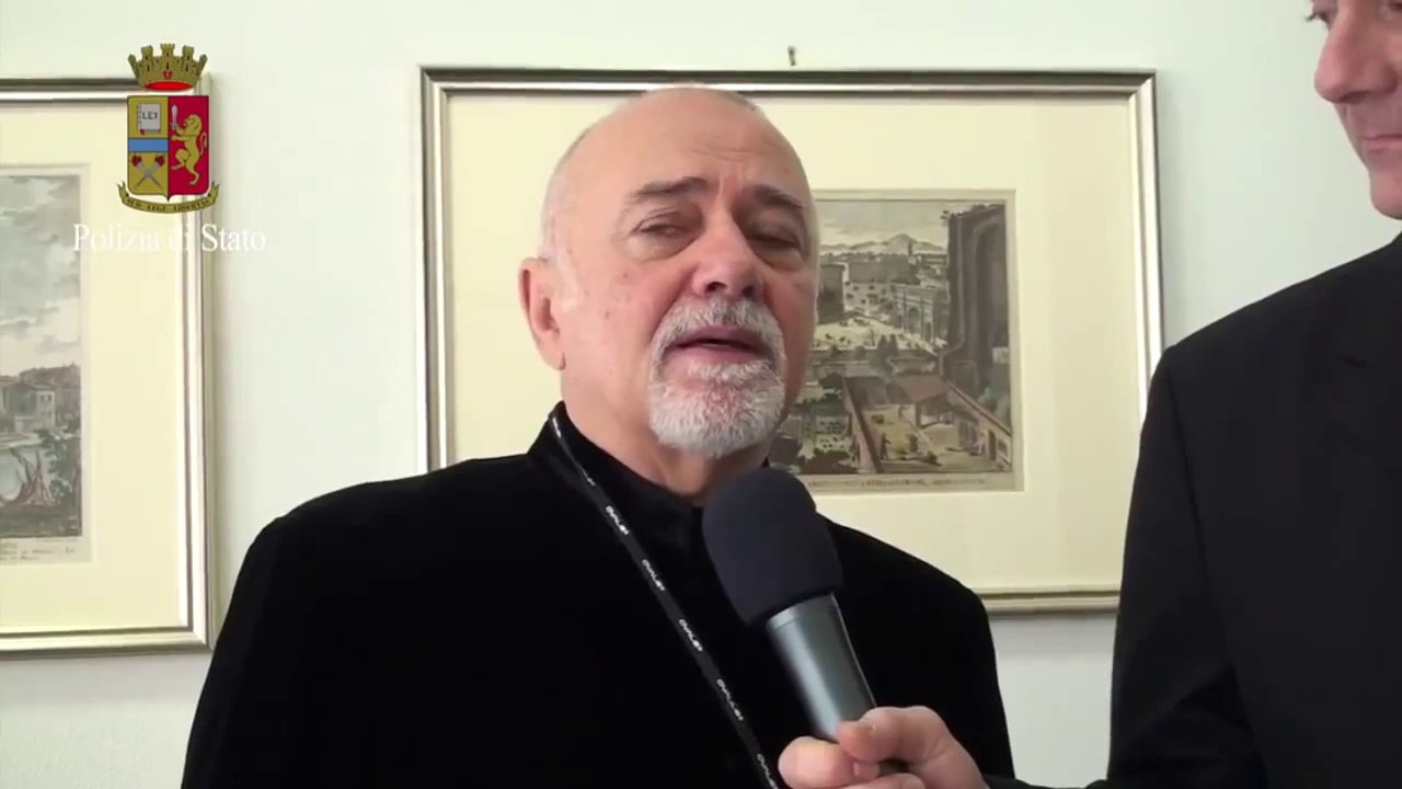 Polizia di Stato - Calendario della Polizia di Stato 2014 intervista a Giorgio Faletti (06.12.13)