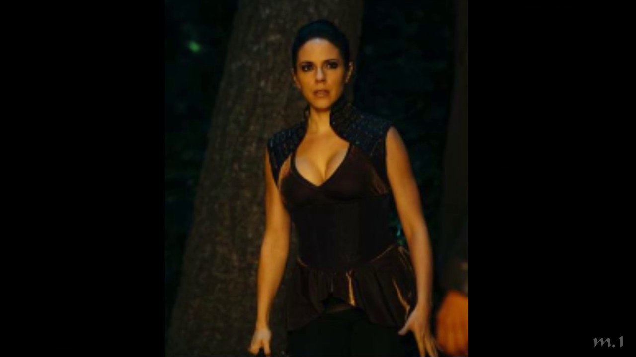 Lost Girl S4x12 Promo Fotos 'Origin'