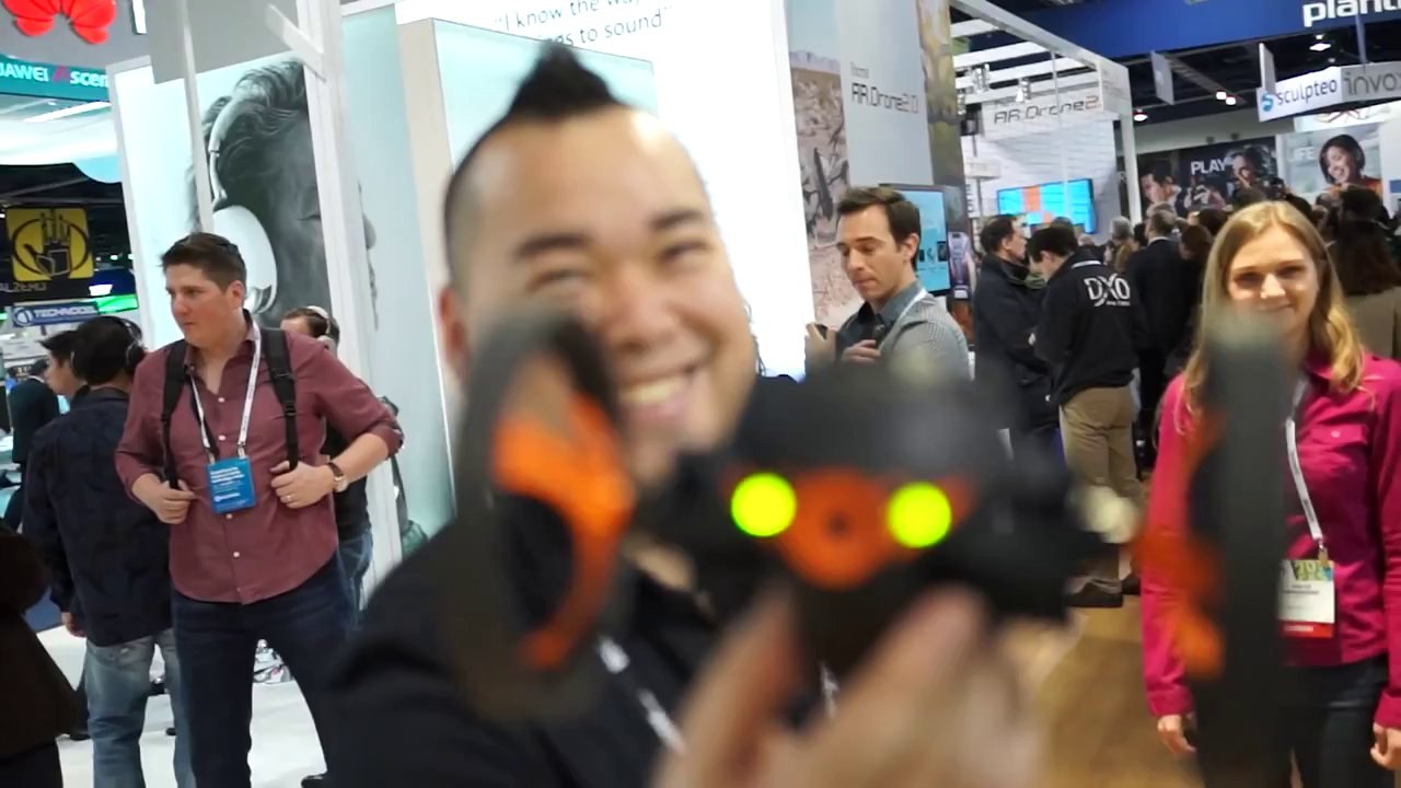 Parrot Mini Drone + Jumping Sumo - CES 2014