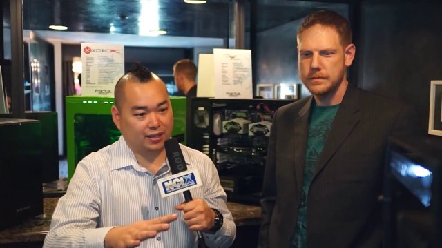 Fractal Suite ft. Define R4 Blackout and Sweet Custom Rigs