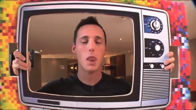 TV3 - Alguna pregunta més? APM - La televisió és cultura , amb Pol Espargaró