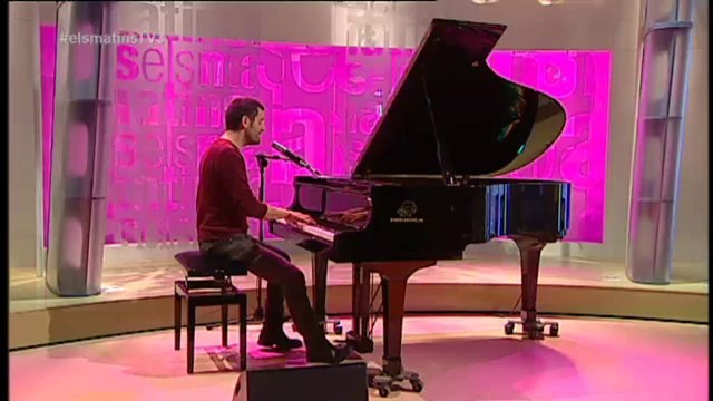 TV3 - Els Matins - Joan Dausà interpretant un popurri de cançons del seu primer CD Jo mai mai