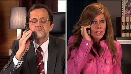 TV3 - Polònia - Alícia rep un ram de flors