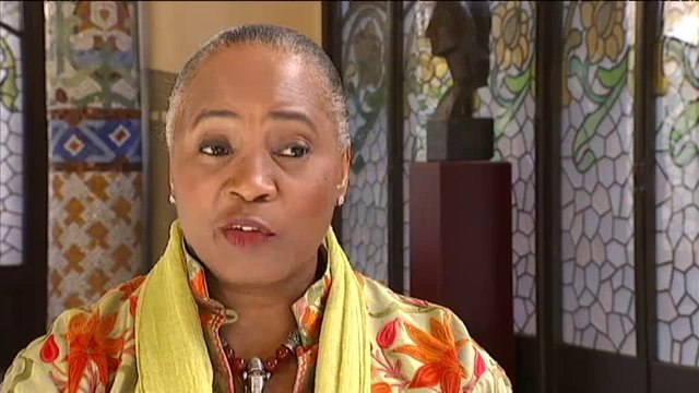 TV3 - Telenotícies migdia - TV3 entrevista Barbara Hendricks