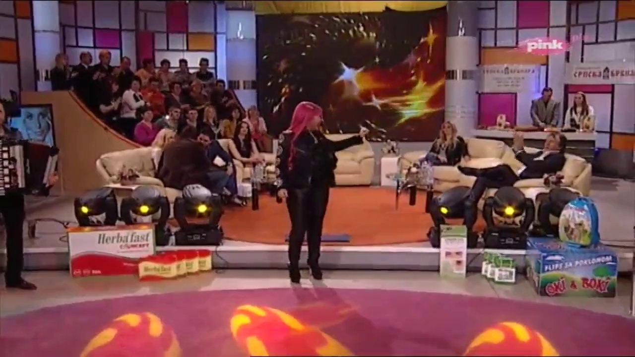 Zorica Brunclik - Dunjo mirisna - (Nedeljno popodne Lea Kis) - (TV Pink 26.1.2014)