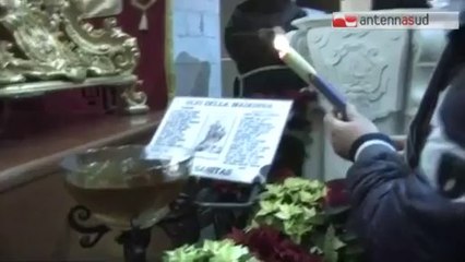 TG 13.01.14 A Castellana Grotte arde il fuoco delle "fanove"