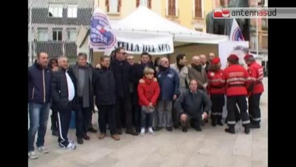 TG 07.01.14 Nella tenda della Solidarietà, raccolta di cibo per le mense dei poveri