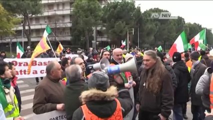 FORCONI, SI RIACCENDE LA PROTESTA