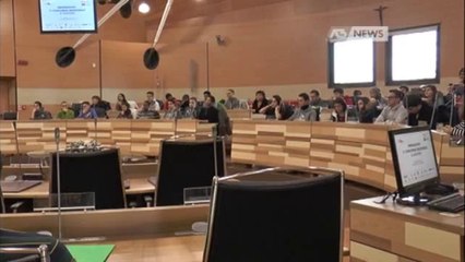 GIOVANI, I RISCHI DI INTERNET