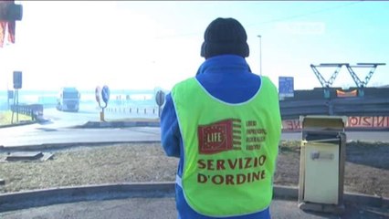 TRATTORI E SIT-IN LA PROTESTA CONTINUA