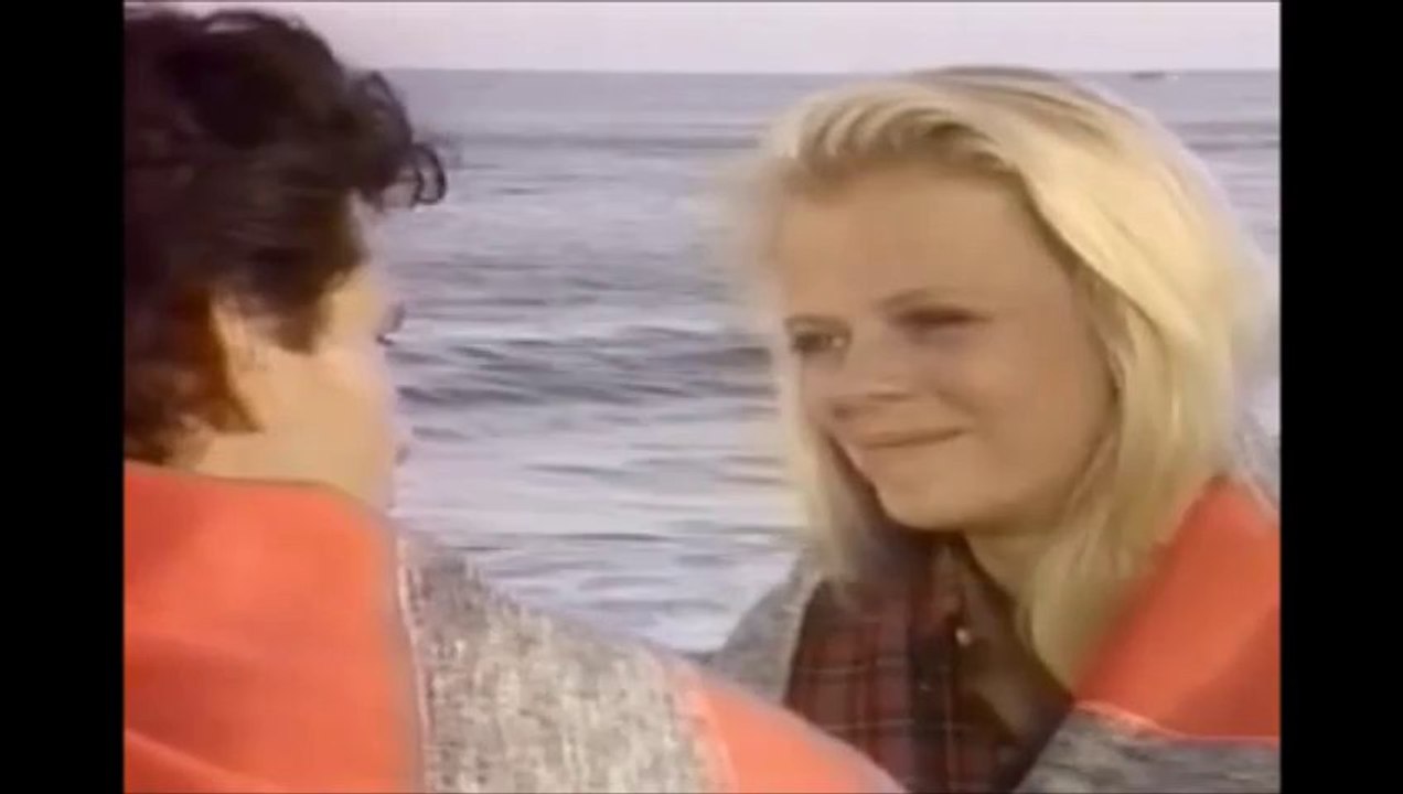 ''Bozcaada - Hotel Fahri﻿'' MÜZİK: Yarım Kalan Aşk