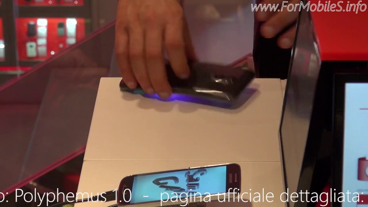 LG G Flex - Demo Ass test (prova di schiacciamento aka Chiappa test)