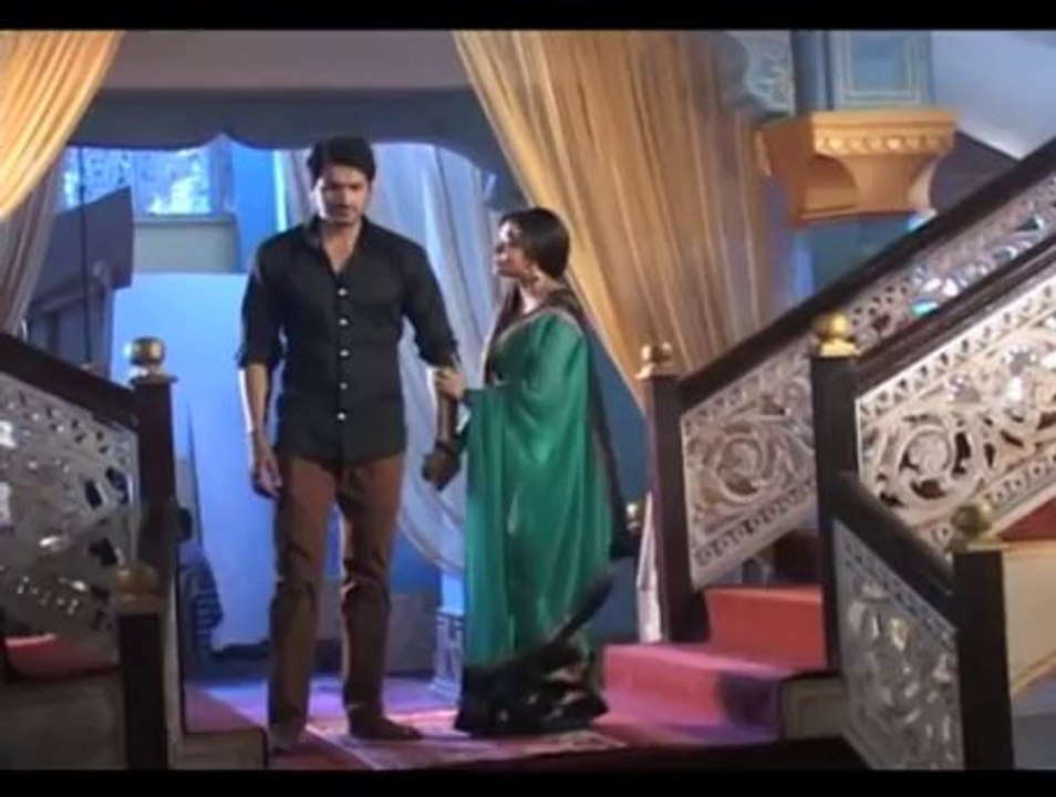Uttaran : Meethi escapes accident