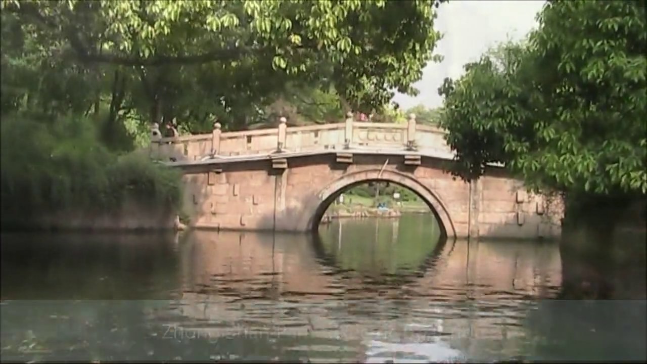 Super Electric Boats - Scenic Ride. Shanghai Zhong Shan Park.  China Holidays