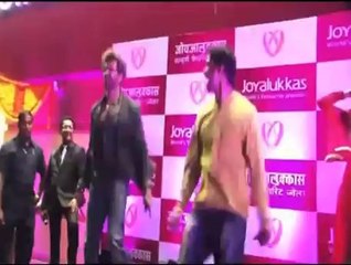 Hrithik looks distressed post separation