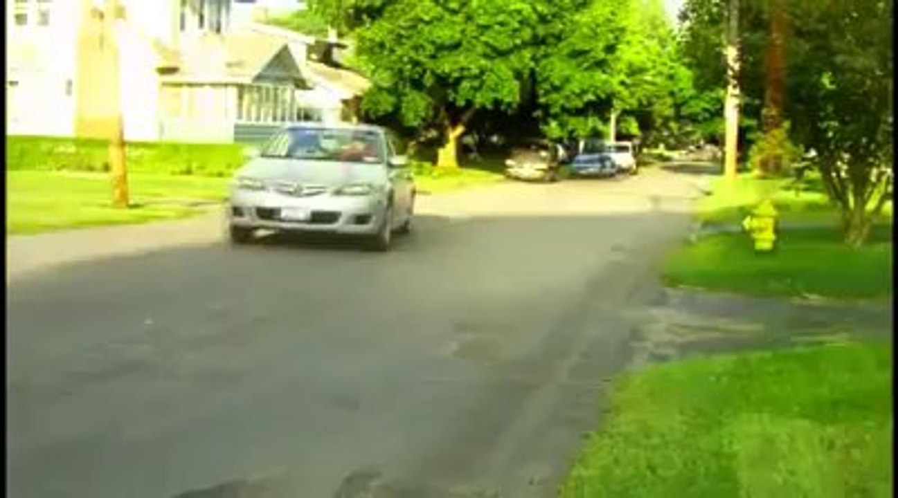 Funny prank Invisible Rope, Will you fall for this