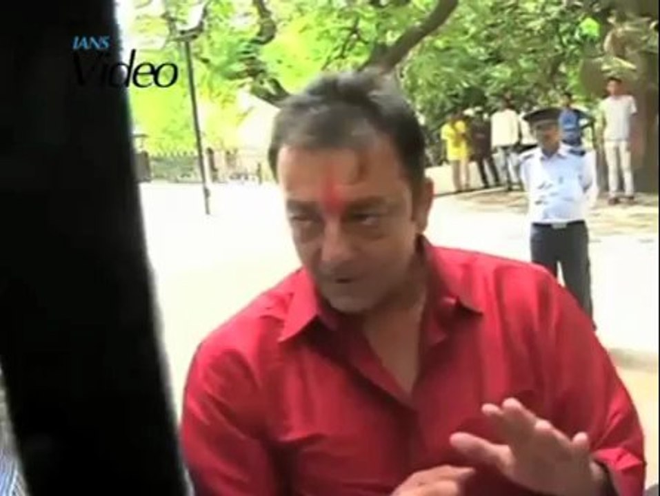 Sanjay Dutt gets parole again