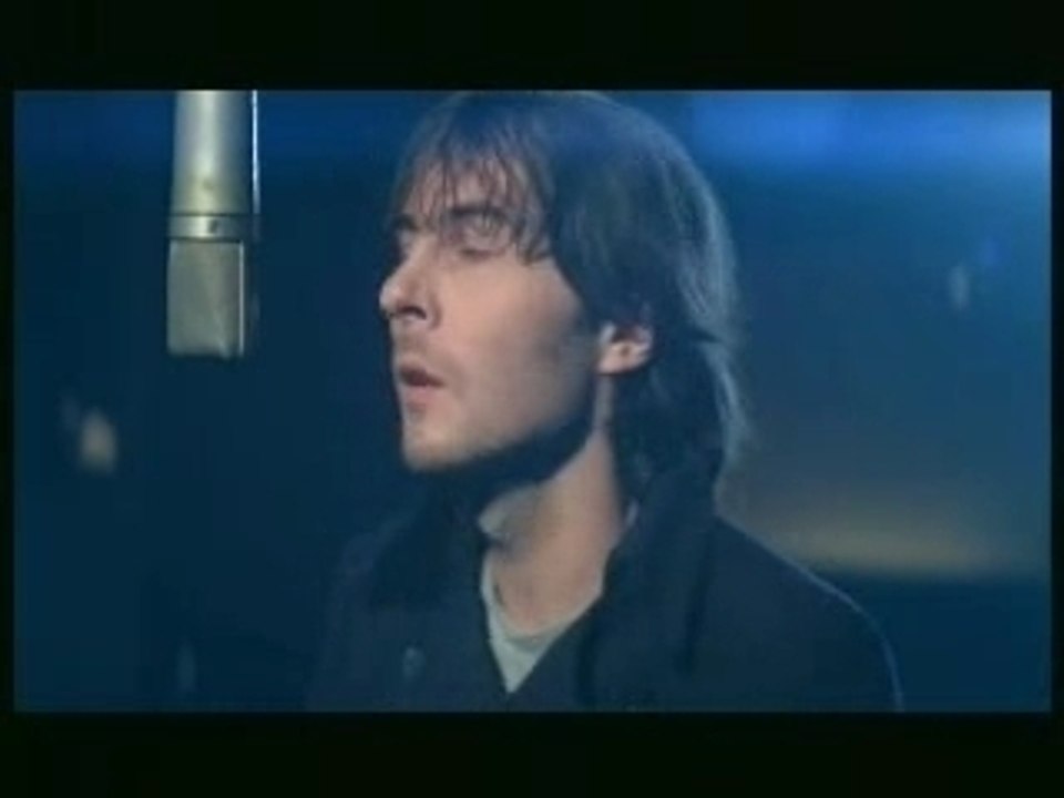 Phoenix - Long Distance Call