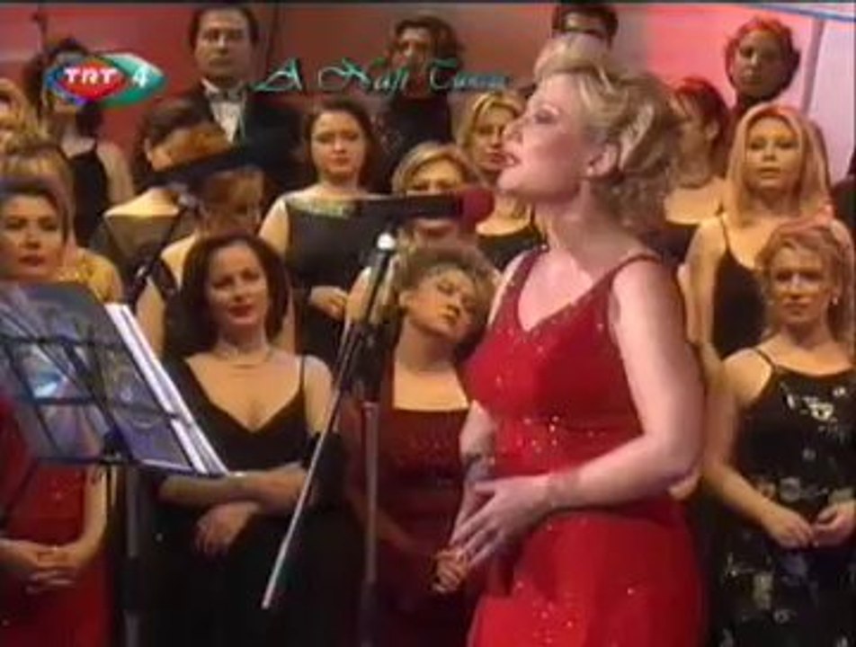 Eliz AVAROĞLU-Yine Yakmış Yâr Mektubun Ucunu