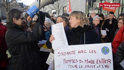 Saint-Brieuc. Les pro-IVG se rebiffent (Le Télégramme)