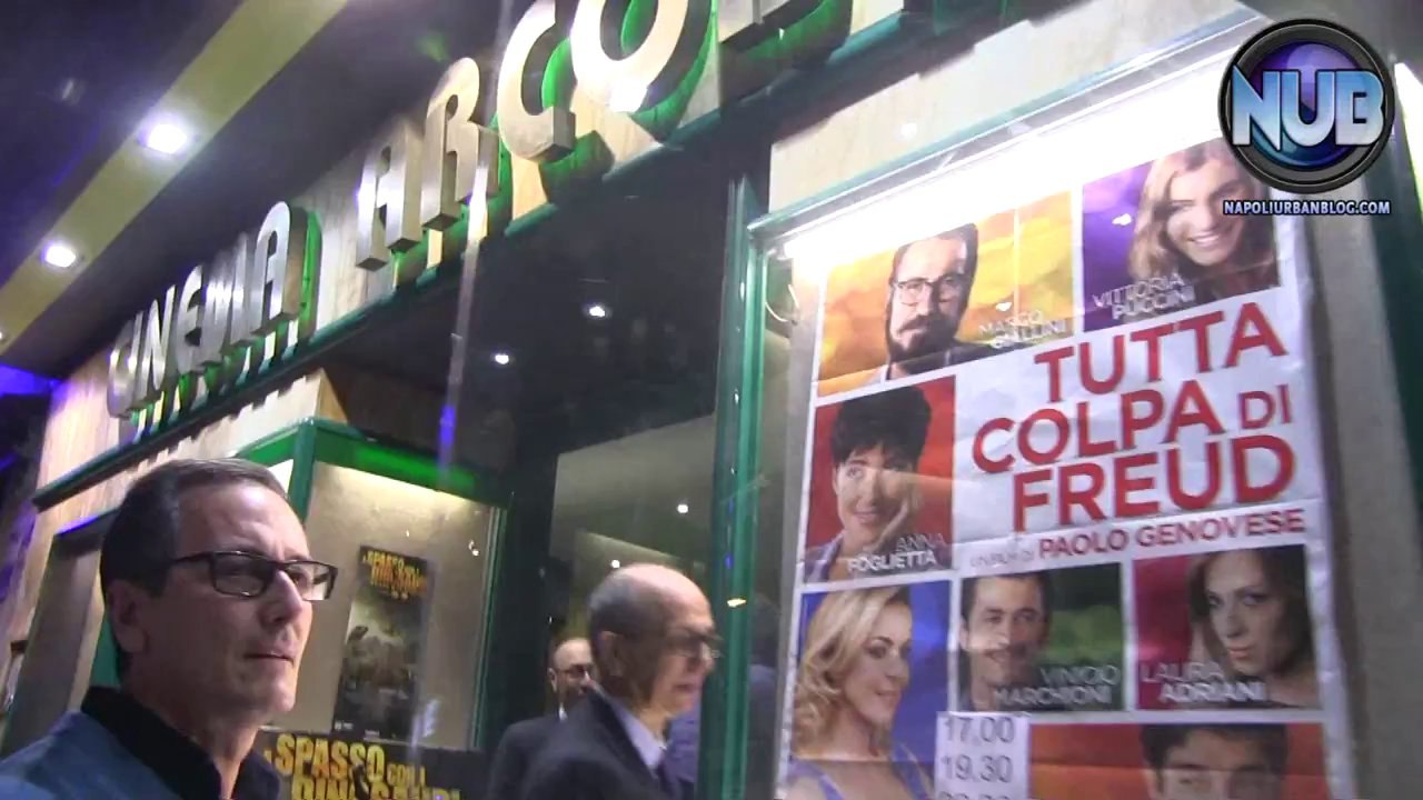 Vomero, dopo 57 anni chiude il cinema Arcobaleno