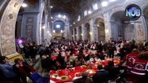 Pranzo di Natale alla mensa dei poveri