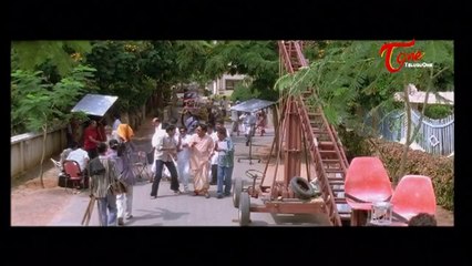 Khadgam Comedy Scene | Giri Babu Making Fun Of 30years Industry Prudhvi