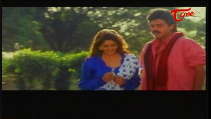 Kondapalli Raja Movie | Romantic Scene Between Hot Nagma | Venkatesh