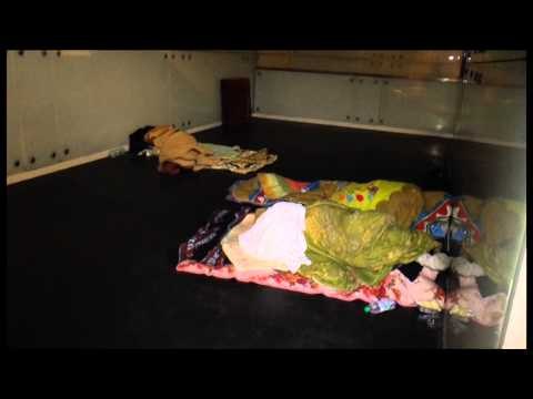 Napoli - Notte al freddo con i clochard -live- (27.01.14)